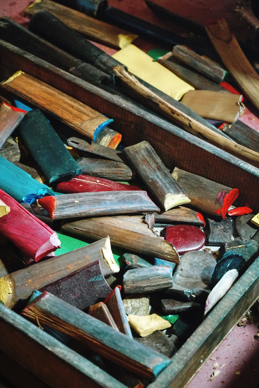 The New Language of Luxury: Why Artisan Lighting Defines Sustainable Design in 2026